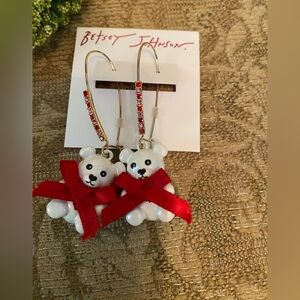 Betsy Johnson Dangling Bear With Bow Earrings NEW.